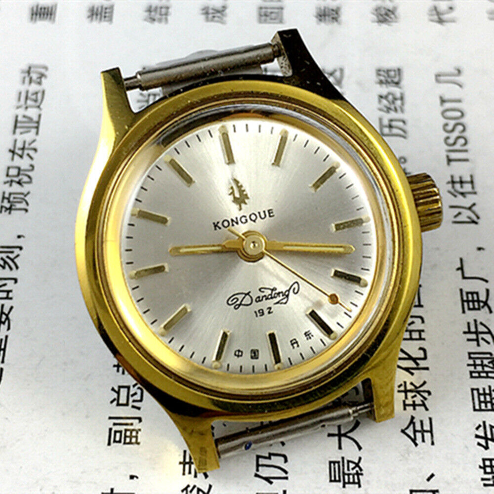 27mm Kongque manual mechanical watch with silver dial, golden markers, and 19 jewels showcasing classic Chinese craftsmanship.