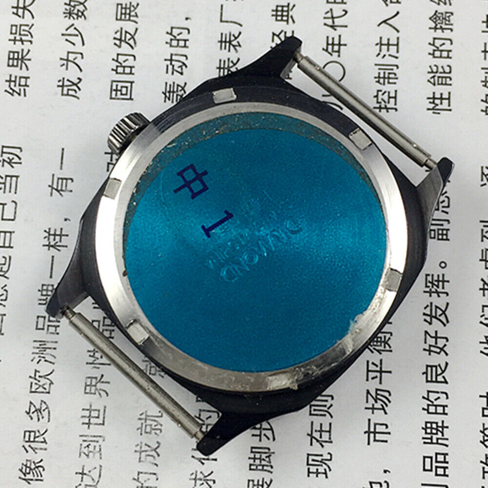 Elegant 32mm diamond-accented Shanghai manual mechanical watch with 17 jewels, black square case for a classic look.