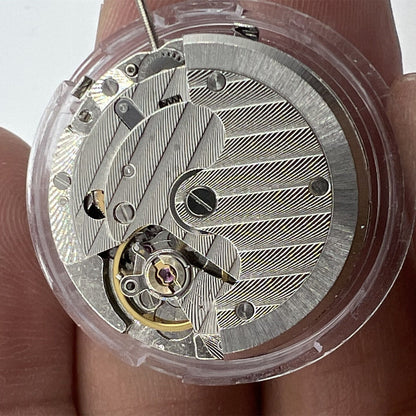 Seagull ST1651 mechanical watch movement showing intricate automatic gears and craftsmanship.