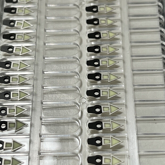 Arrow-shaped C3 super green luminous watch hands, designed for SKX/SBBN NH35 NH36 movements.