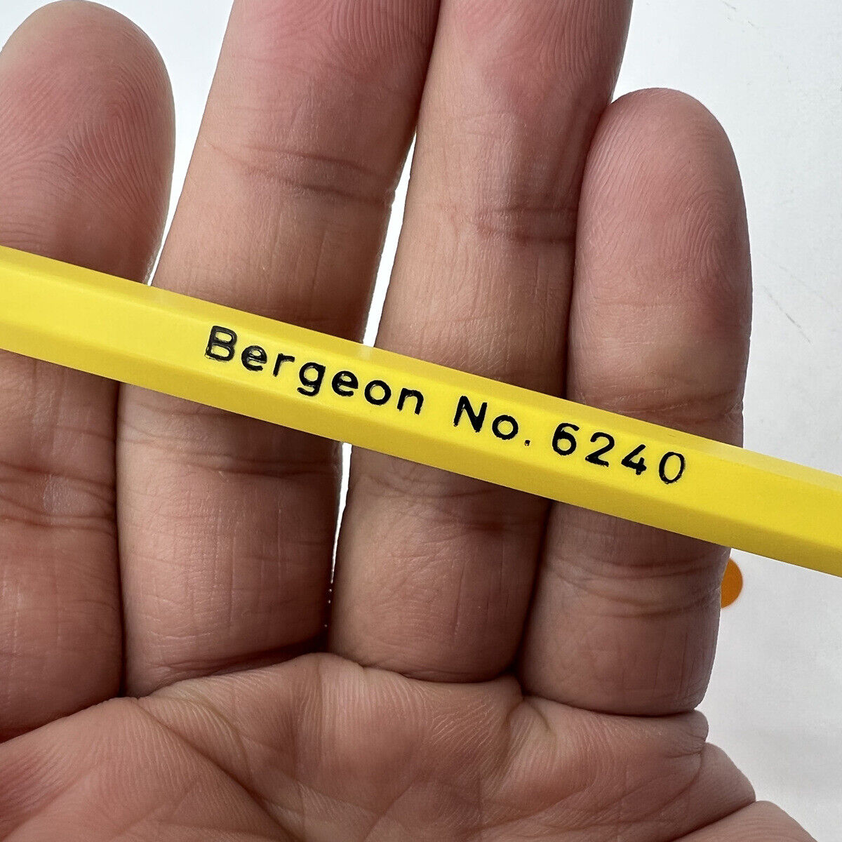 Bergeon 6240 Glass Fibre Scratch Brush of Glass Pencil