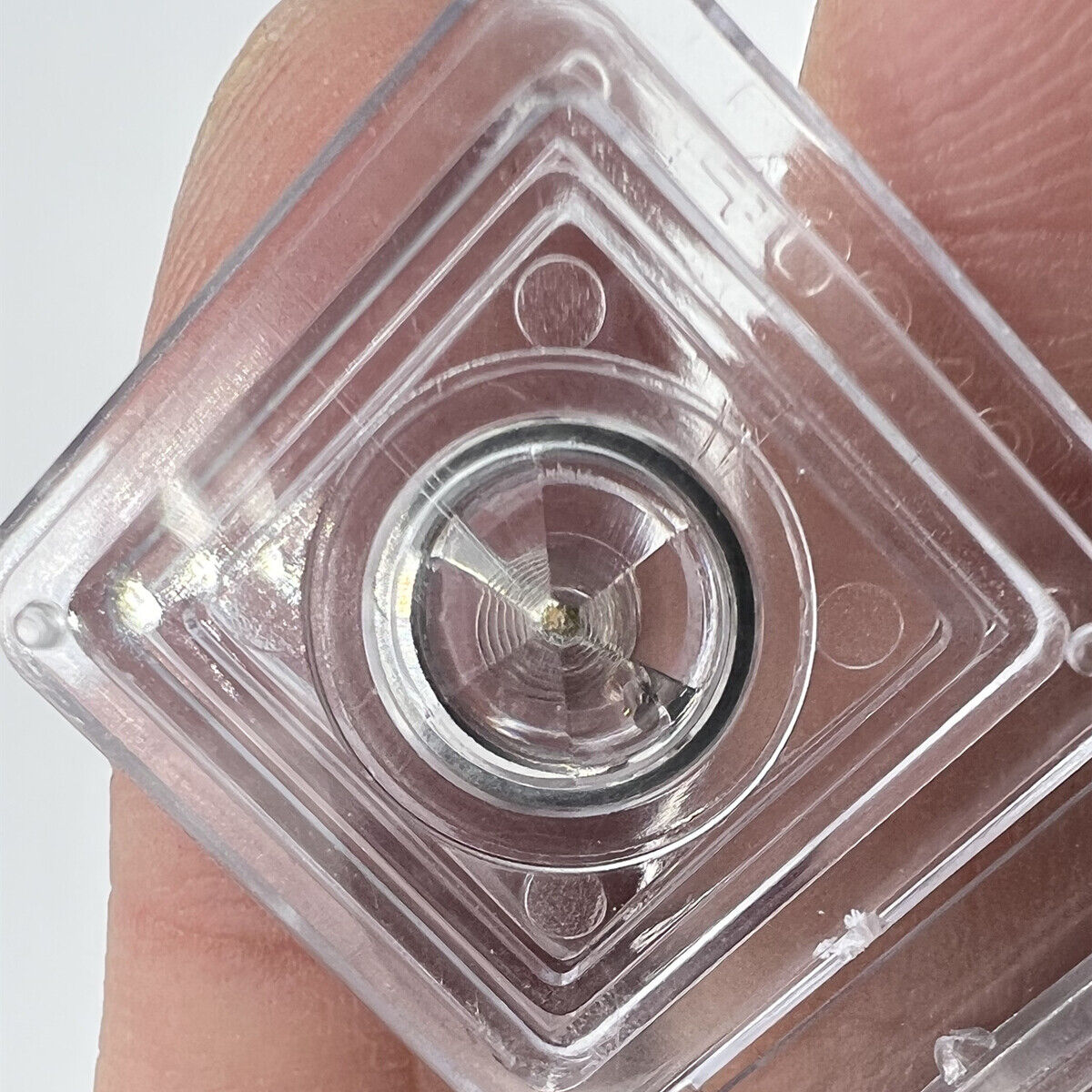 Complete Asian watch balance wheel with hairspring, compatible with Movement 7009, precision component.