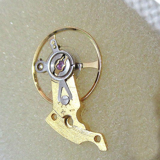 Golden balance wheel with splint for SHANGHAI 2824 2836 2834 watch movement precision component.