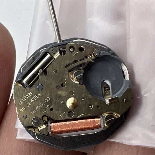Miyota 1L12 quartz movement with date at 6, precision Japan-made watch part.