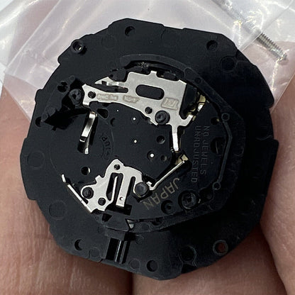 Hattori Epson TMI PC39 quartz watch movement, precision Japan-made component for watch repair.