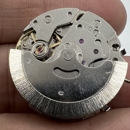 26.5mm Dandong 7120 automatic mechanical watch movement with multi-function features for precise timekeeping