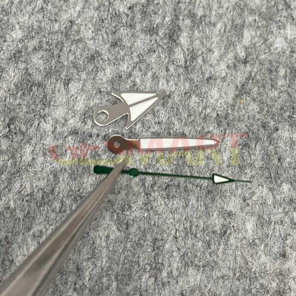 Green luminous watch hands with black, silver, and golden trim for NH35/NH36 movement,, enhancing style and readability.