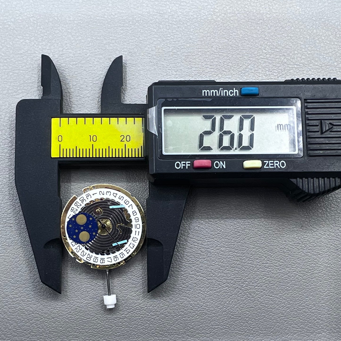 Swiss ISA 8171 Watch Quartz Movement Golden Plated Moonphase Date@3