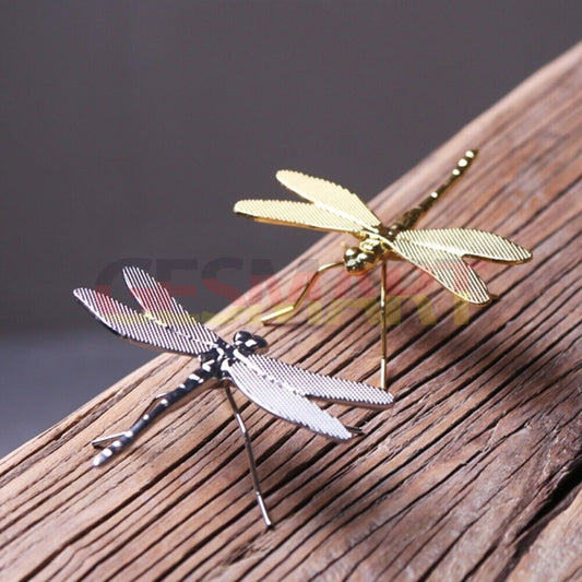 Alloy silver and golden little dragonfly trinket, intricately hand-carved collectible figurine for decor.