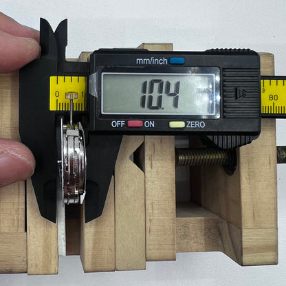 China Dandong 7750 Mechanical Movement Double Calendar Small Second@9