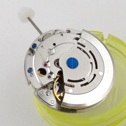 New Edition Mingzhu DG 2813 automatic watch movement with calendar, ideal for wristwatch repairs.