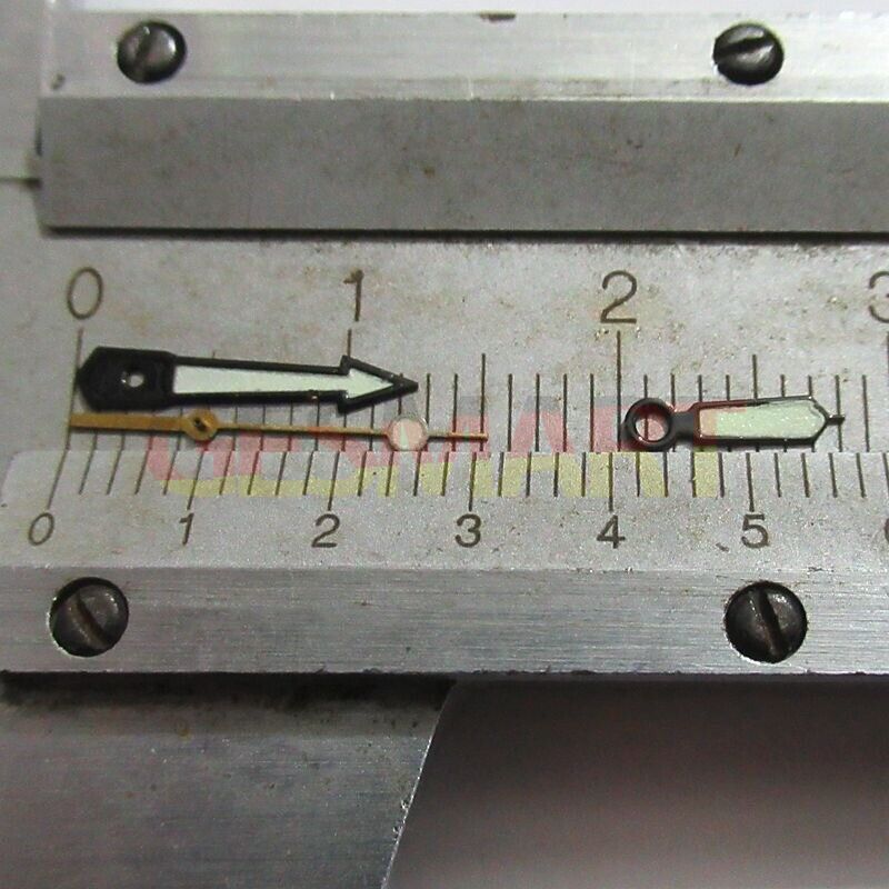 Arrow-shaped green lume watch hands with black trim for Miyota 2035, 2115, 2105, 2305 movements