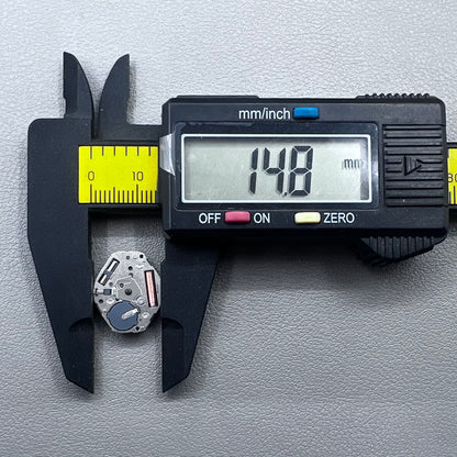 Japan Miyota GL32 silver quartz watch movement, precise replacement for GL30 1L32 models.
