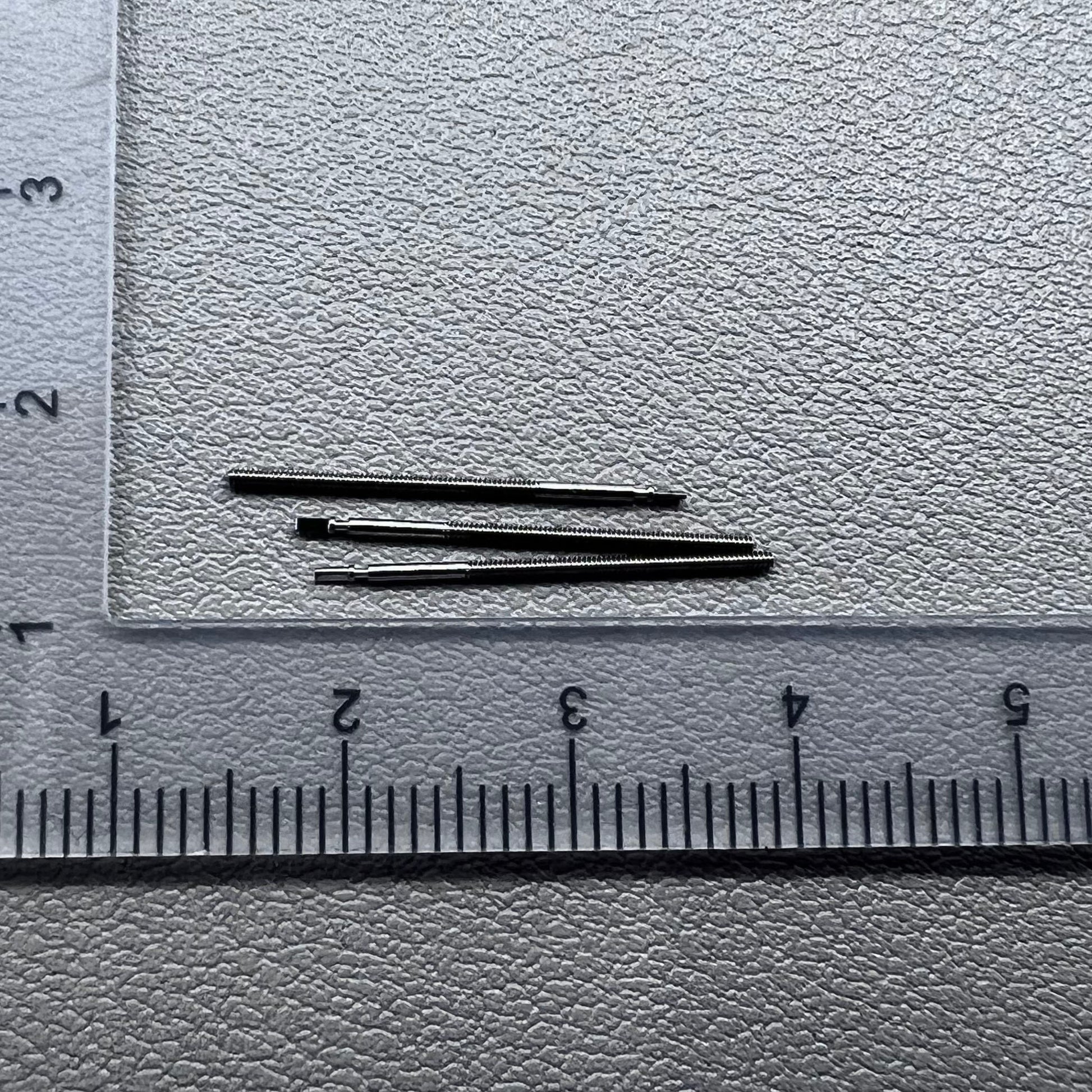 Set of 5 generic watch winding stems compatible with ETA 255.111 movement for precise repairs.