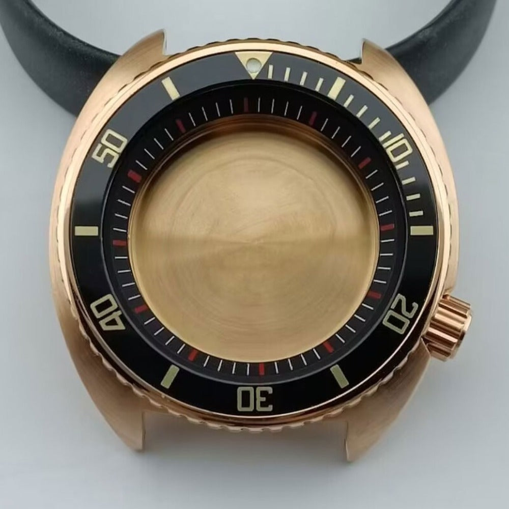 42.5mm golden watch case with black bezel and ring, compatible with NH35 NH36 movements, classic style.