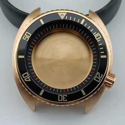 42.5mm golden watch case with black bezel and ring, compatible with NH35 NH36 movements, classic style.