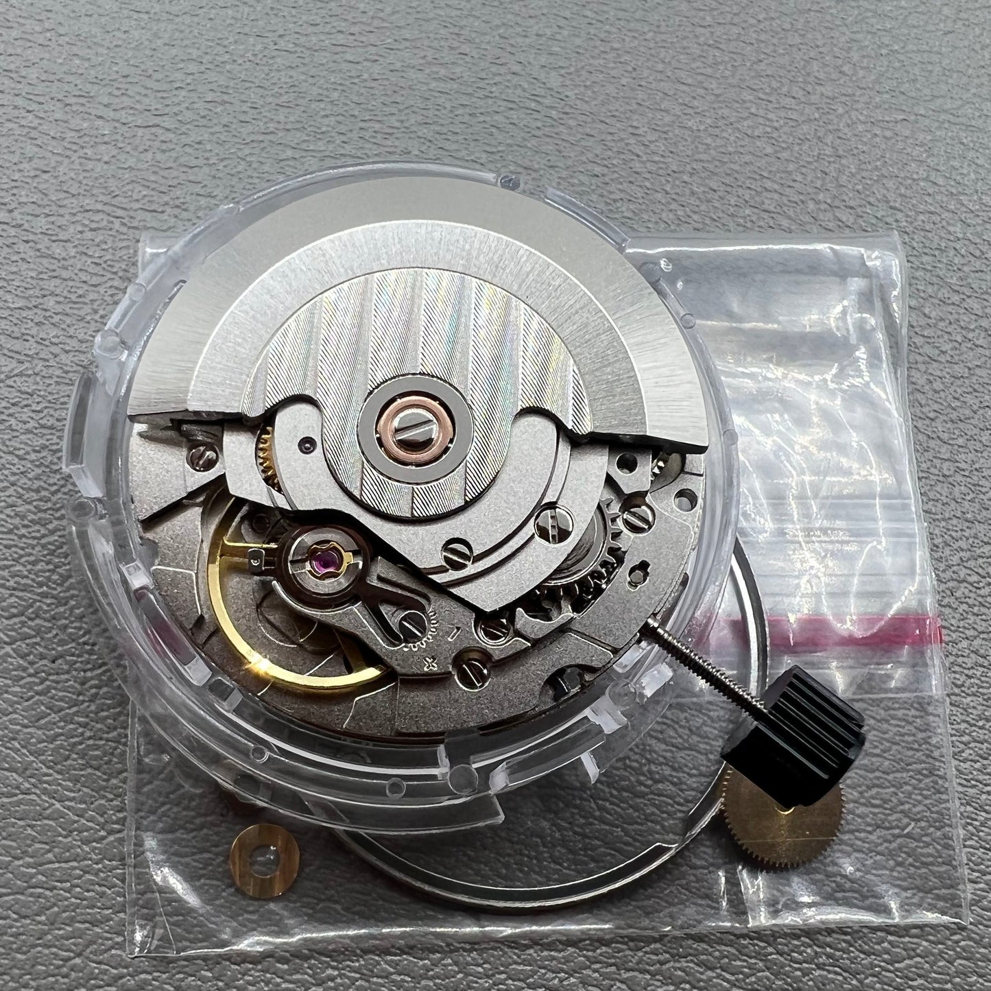 Seagull ST2130 automatic watch movement replacement, silver-plated, compatible with ETA 2824-2.