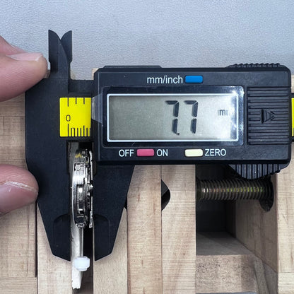 Silver 8205 2813 Automatic Mechanical Movement 2813 English Chinese Date Day