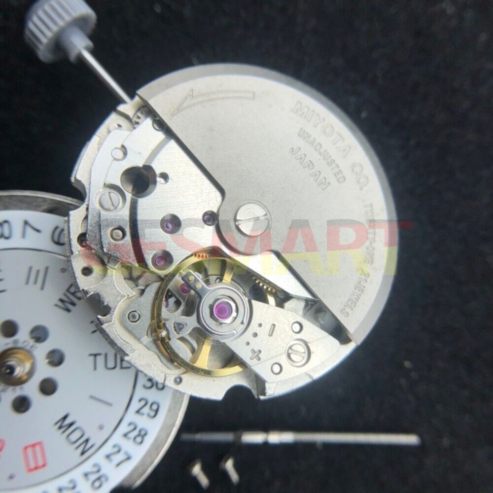 Citizen Men 8200 silver automatic watch showcasing genuine Japan-made mechanical movement for classic style and precision.