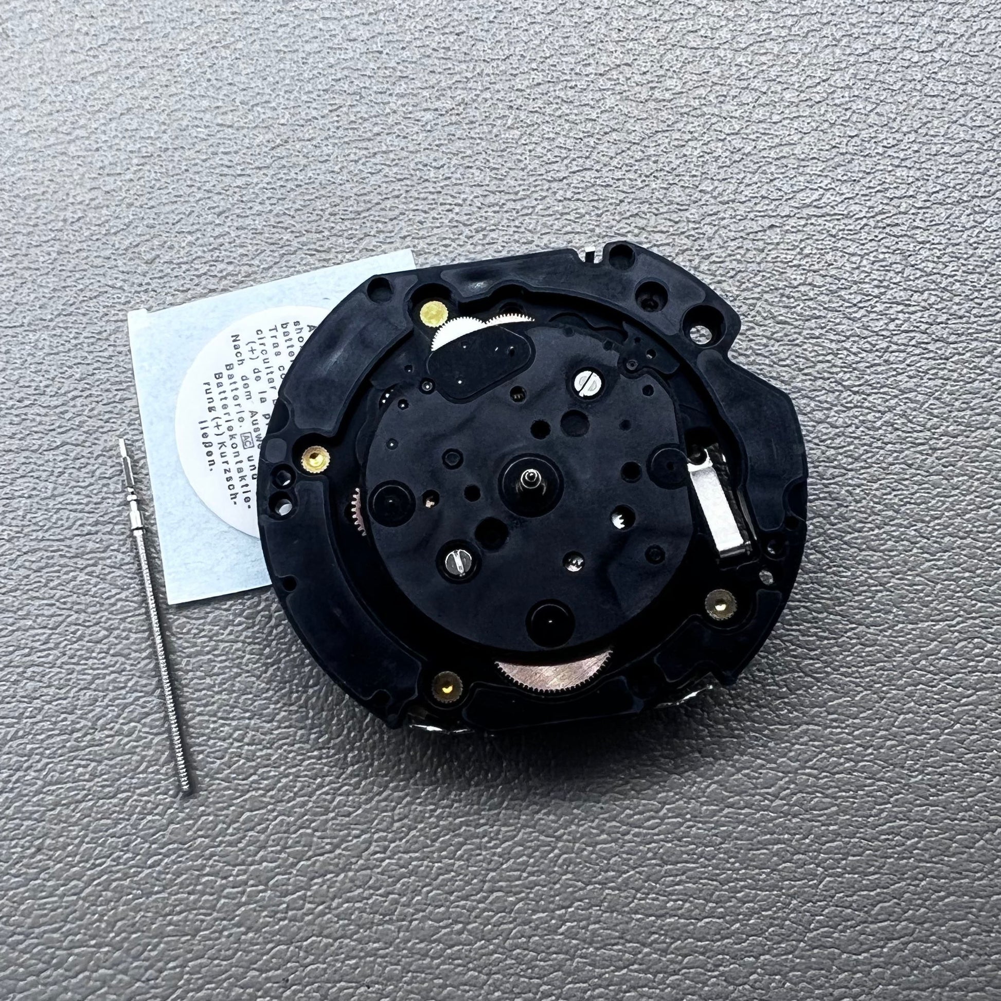 Japan Hattori Epson VD34 VD34A quartz watch movement, precise timekeeping for watch repair and assembly.