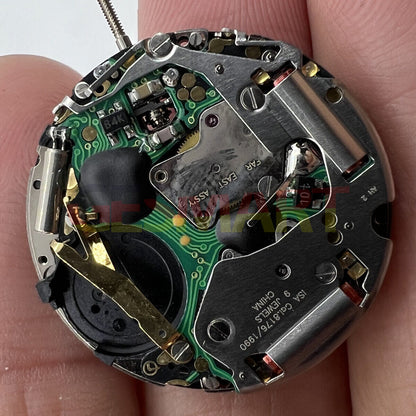 Swiss Made ISA8176A quartz watch movement with white dial, precise timekeeping by Original Brand.