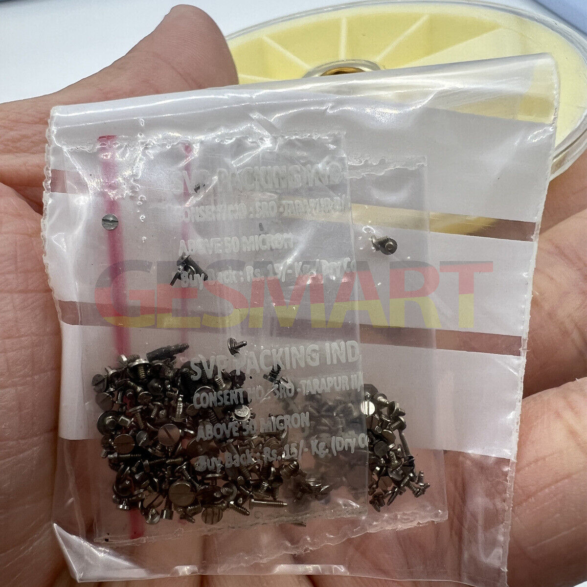 Stainless steel mini watch screws assortment with 250pcs for precise watch repairs, durable and corrosion-resistant.