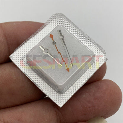 Green lume 3-hand set with lightning second hand for Miyota NH35/NH36, enhancing watch visibility and style.