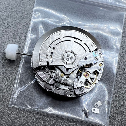 China 4130 Mechanical Movement No Calendar 6 Hands Daytona Blue Hairspring