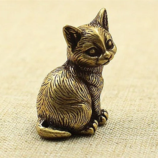 Solid copper Little Fortune Cat trinket, vintage hand-carved bronze figurine for lucky charm decor.