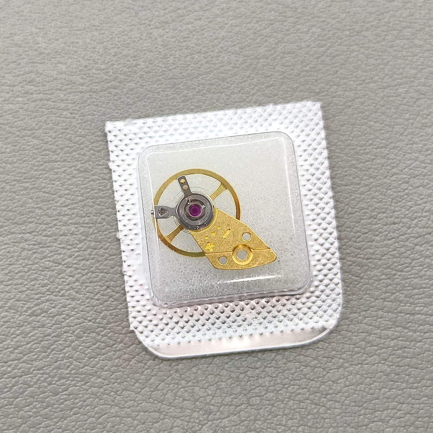 Golden Watch Balance Wheel with Splint for Miyota 8200 8215 Mechanical  Movement