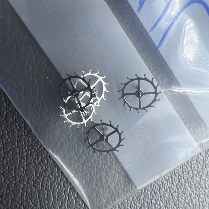 Set of 5 Escape Wheels for Shanghai 7120 mechanical watch movement, precise gear parts.
