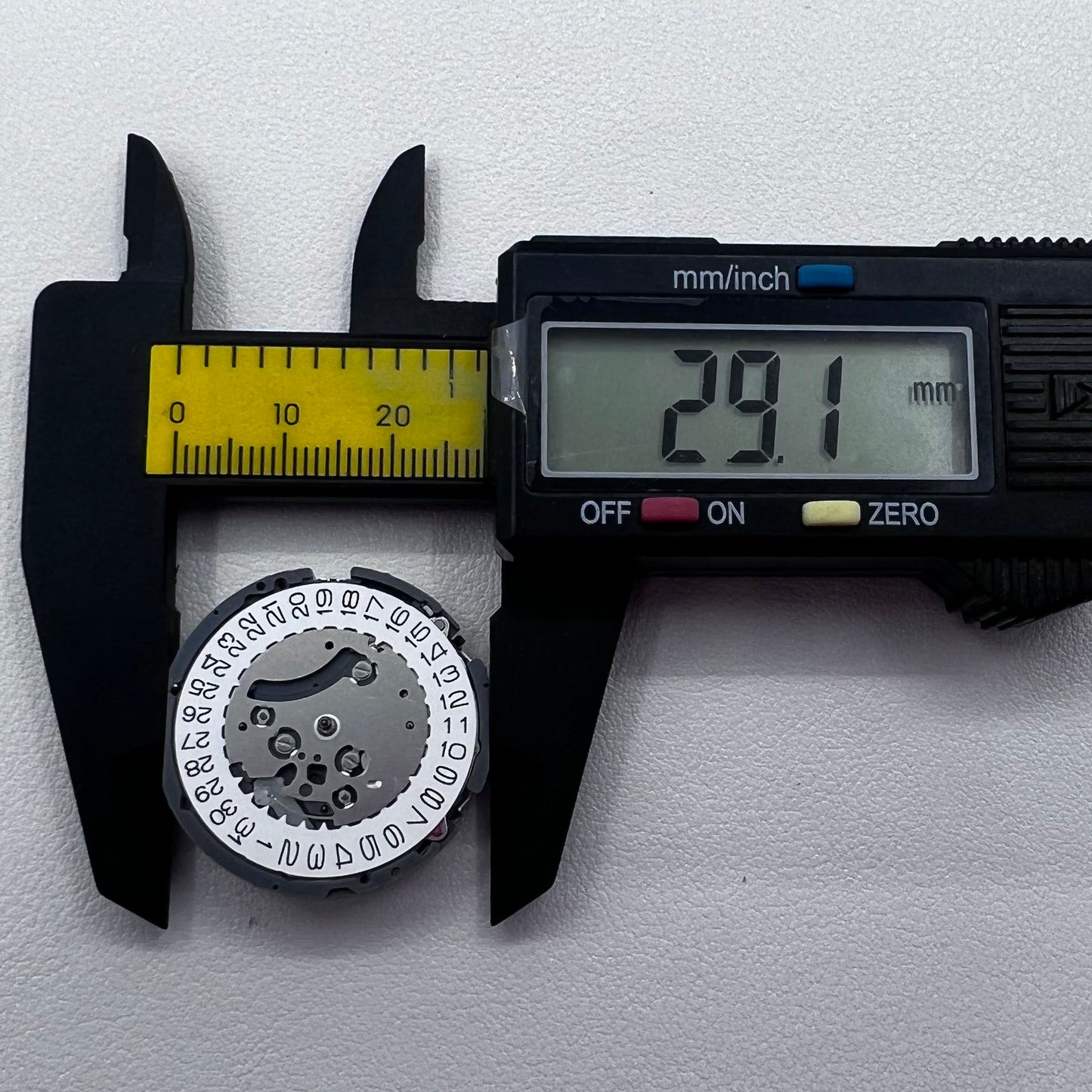 Japan Hattori VK63 VK63A 3 Hands Watch Quartz Movement Date@4:30