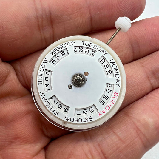 Silver automatic watch with MINGZHU 2813 mechanical movement, date and day display features.