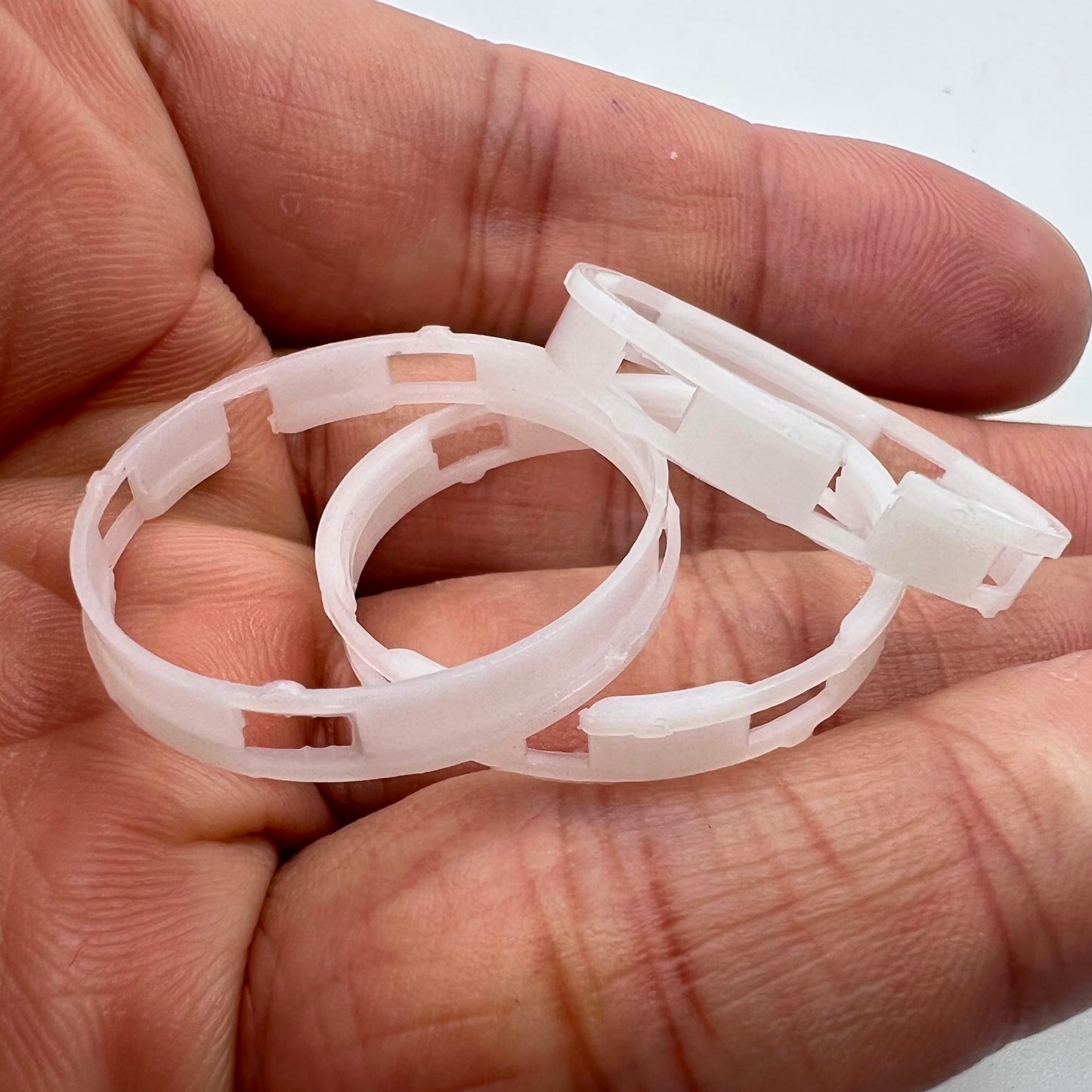 4.8mm plastic spacer ring cushion for ETA 2824/2836/2846 watch movements, durable fit