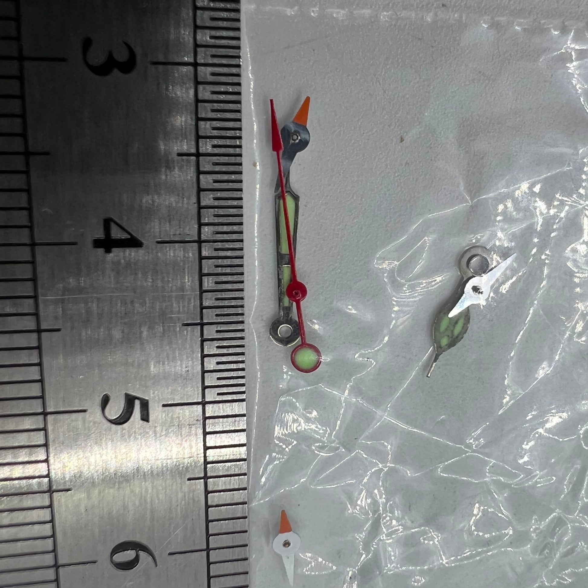 Red second hand with 11.5mm length and green luminous tip for Miyota OS10, OS20, OS60, OS80 watches