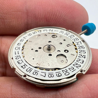 ETA 963.116 Swiss Made Quarzwerk Einzelkalender bei 3 Uhrenteilen
