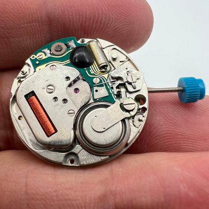 ETA 963.116 Swiss Made Quarzwerk Einzelkalender bei 3 Uhrenteilen