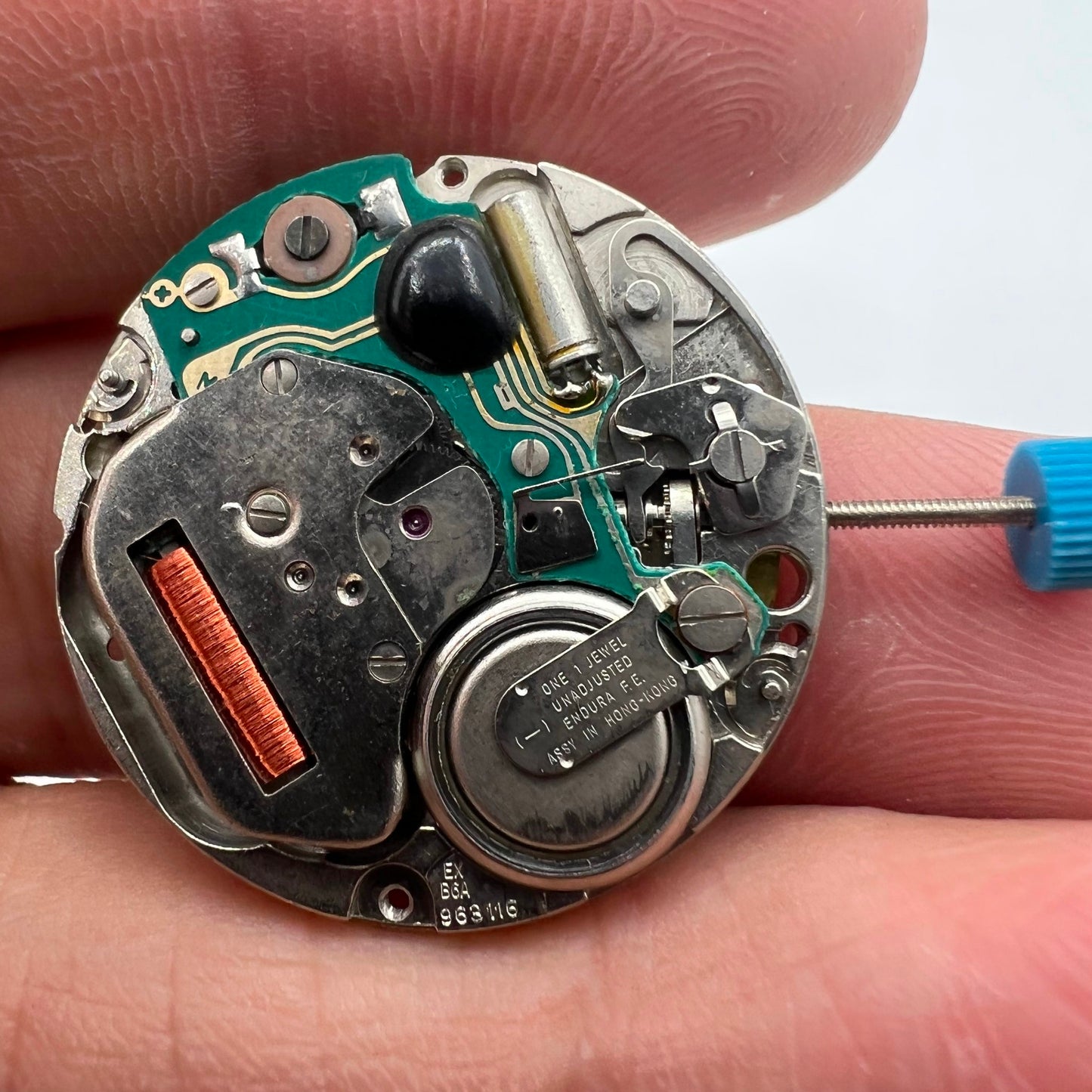 ETA 963.116 Swiss Made Quarzwerk Einzelkalender bei 3 Uhrenteilen