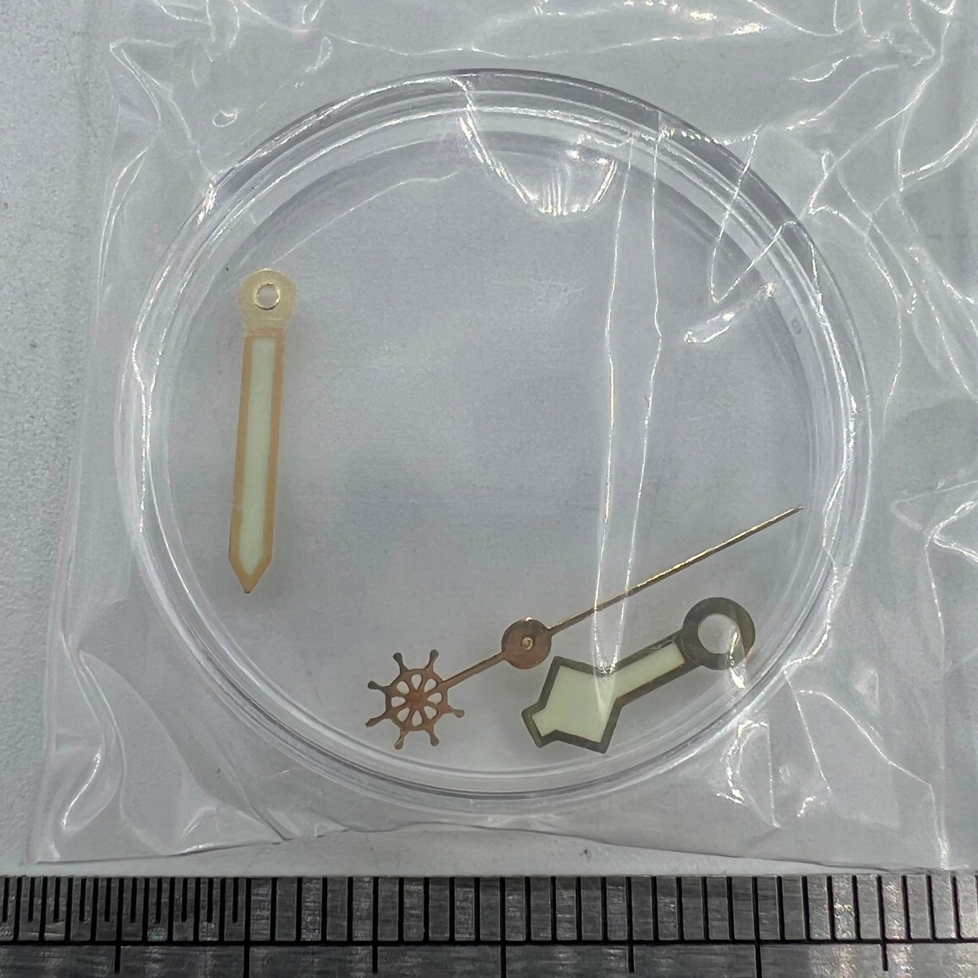 Green lume snowflake watch hands with gold trim for Miyota NH35/36, 4R, 7S, NH38 movements.