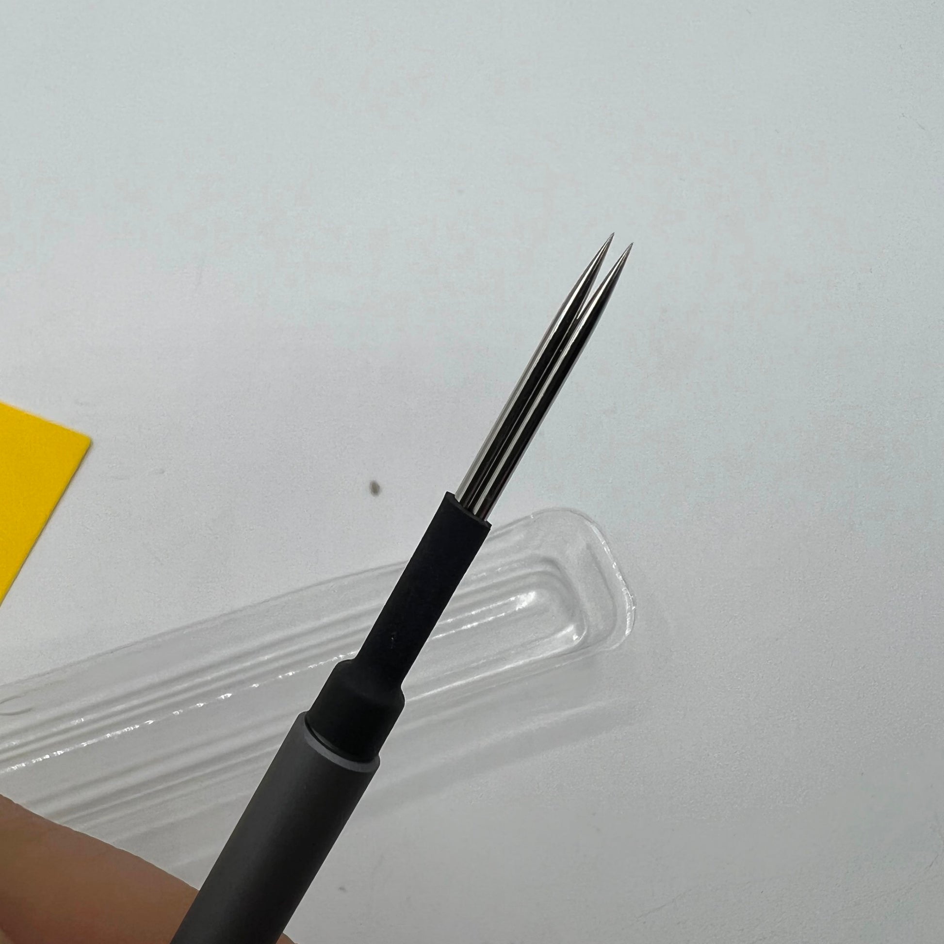 Bergeon 6016 watch hand remover tool for precise watch repair and hand extraction.