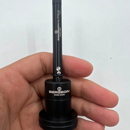 Bergeon 7718-1A automatic watch oiler tool for precise lubrication of watch movements and clocks.