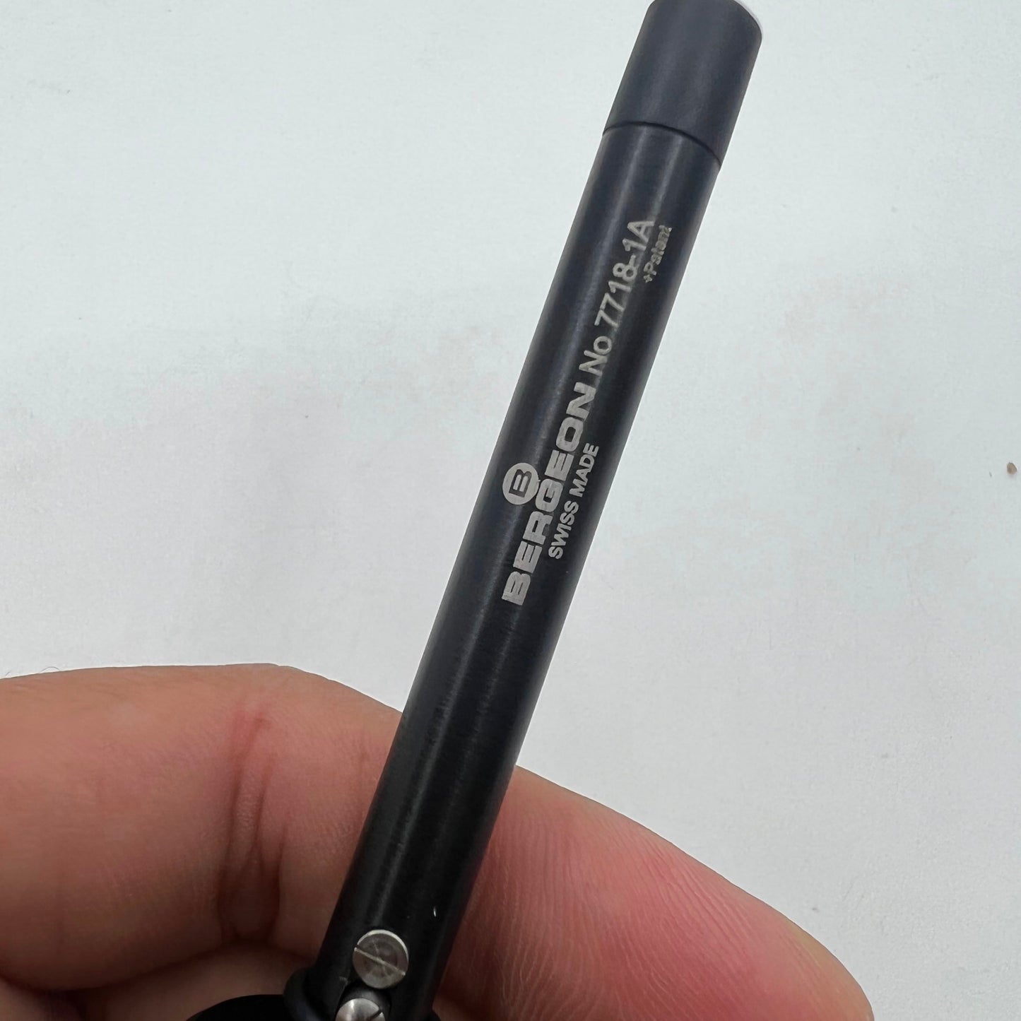 Bergeon 7718-1A automatic oiler tool for precise watch and clock lubrication, perfect for watchmakers.