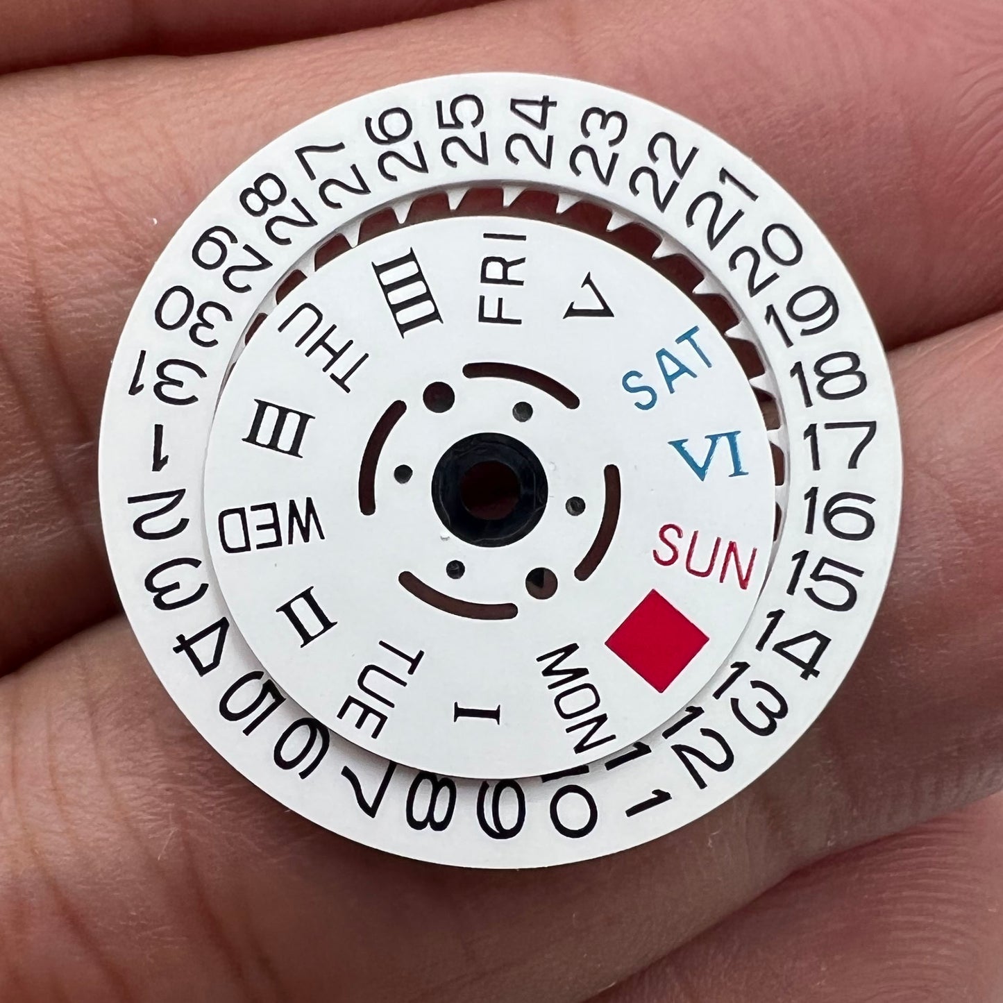 White date and week disk wheel with Roman and English fonts for NH36 movement