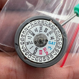Seiko SII NH06 NH06B Automatic Movement Date At 3 Day Date Japan Made Movement