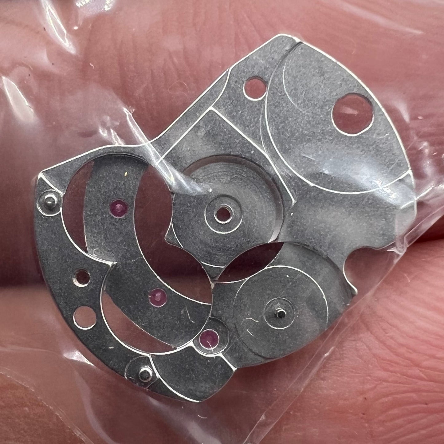 Automatic Device Bridge Splint designed for ETA 2824 2834 2836 movements in watch accessories.