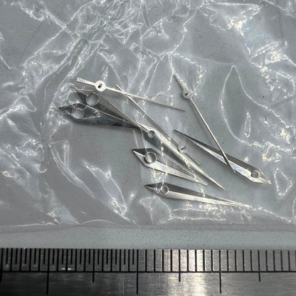 Silver arrow-style watch hands, 11.5mm, designed for Miyota 1M12 Japan quartz.