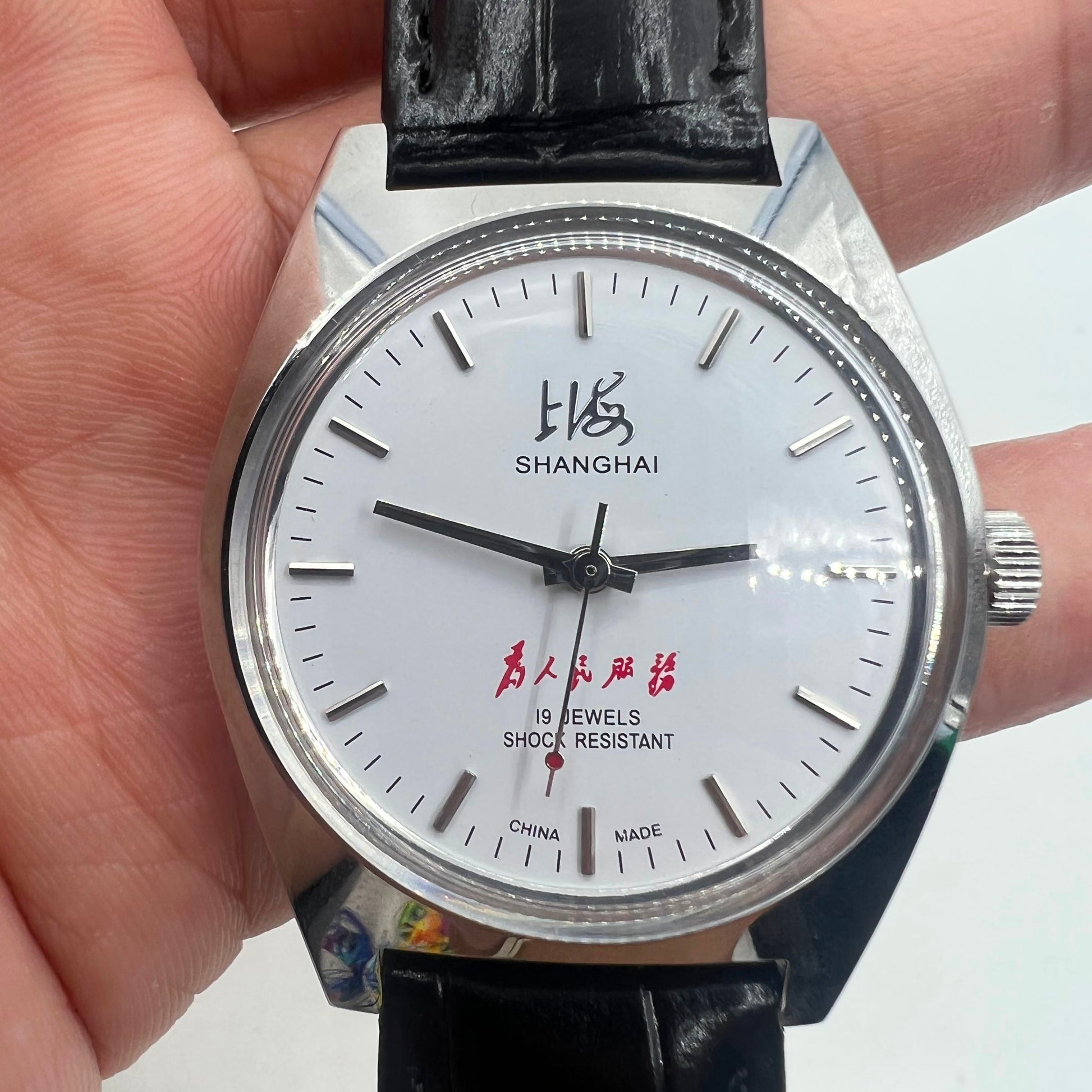 37mm Shanghai Factory 7120 men's manual mechanical watch with shock-resistant design for durable daily wear.