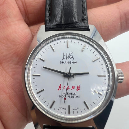37mm Shanghai Factory 7120 men?s manual mechanical watch with shock-resistant design for everyday durability.