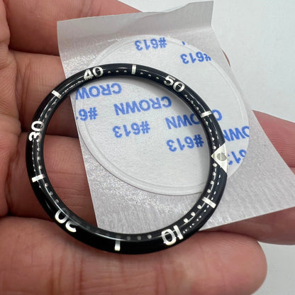 Black and white font aluminum bezel insert for 39mm watch, circular arc bevel design