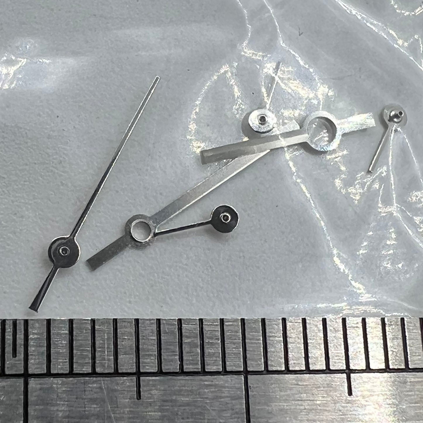 Silver watch hands compatible with Ronda 5030.D quartz movement, precise timekeeping parts by P1-H5-NO18.